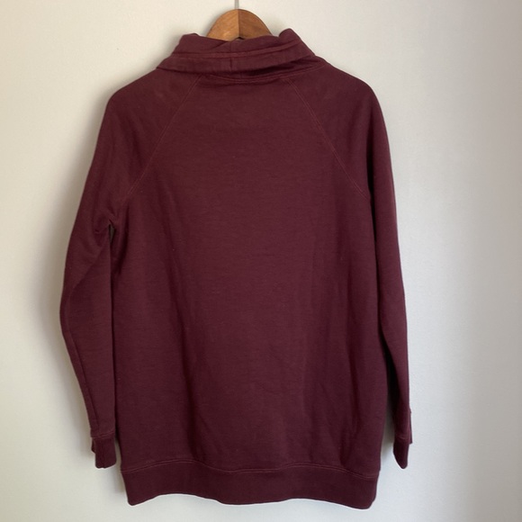 Calvin Klein wine/burgundy sweatshirt size medium. - Picture 2 of 11